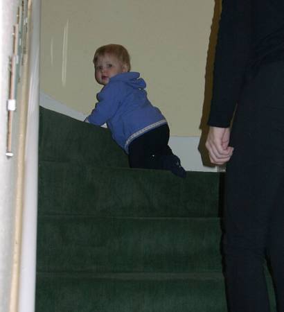 03170016_Emma_ClimbingSteps.jpg (13746 bytes)