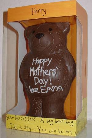 03260002_HappyMothersDay.jpg (20055 bytes)